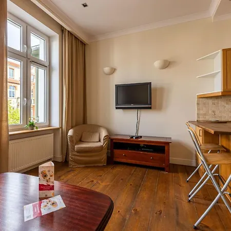 Victus Apartamenty, Alexander *